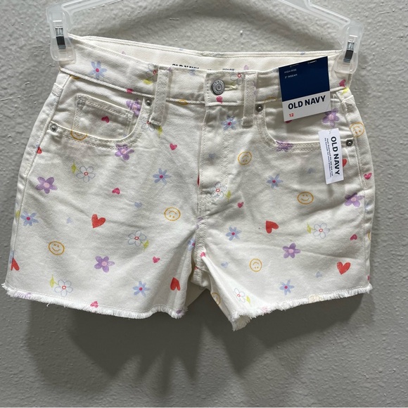 Old Navy Pants - Old Navy White Shorts Flower-Smile Face Print High Rise Adjustable Waist Size 12